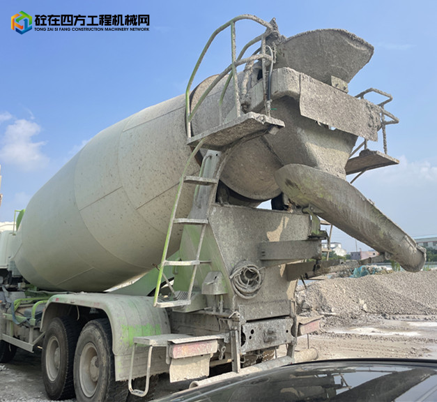 https://images.tongzsf.com/tong/truck_machine/20220901/163106b05f1c89.jpg