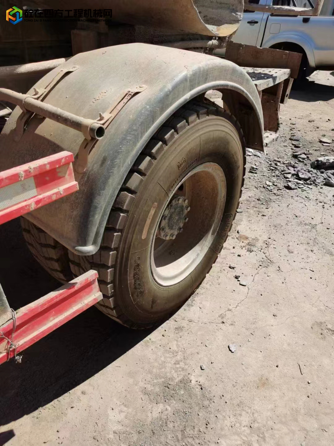 https://images.tongzsf.com/tong/truck_machine/20220905/163156a47c2e56.jpg