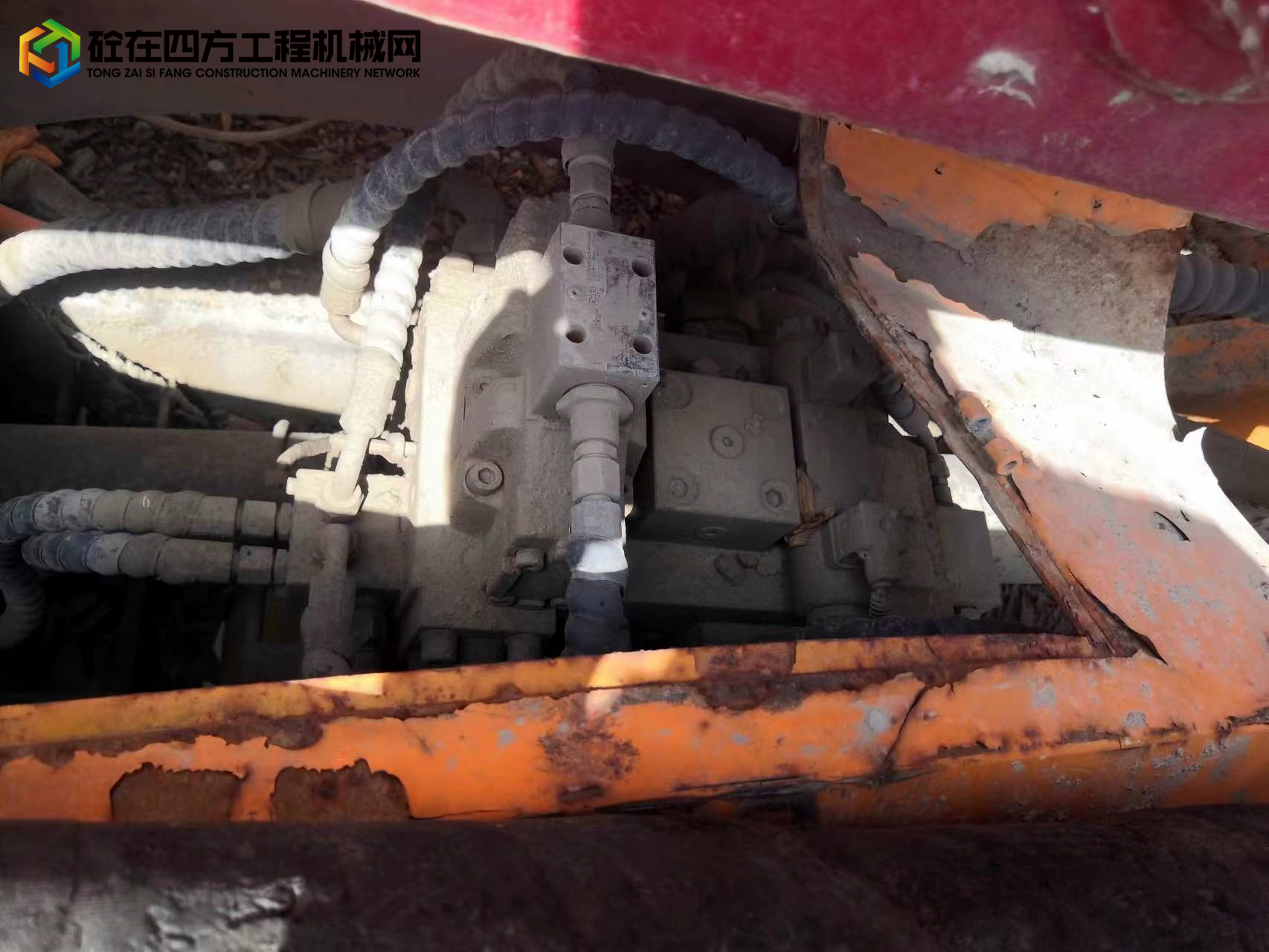 https://images.tongzsf.com/tong/truck_machine/20220905/16315b9d437659.jpg