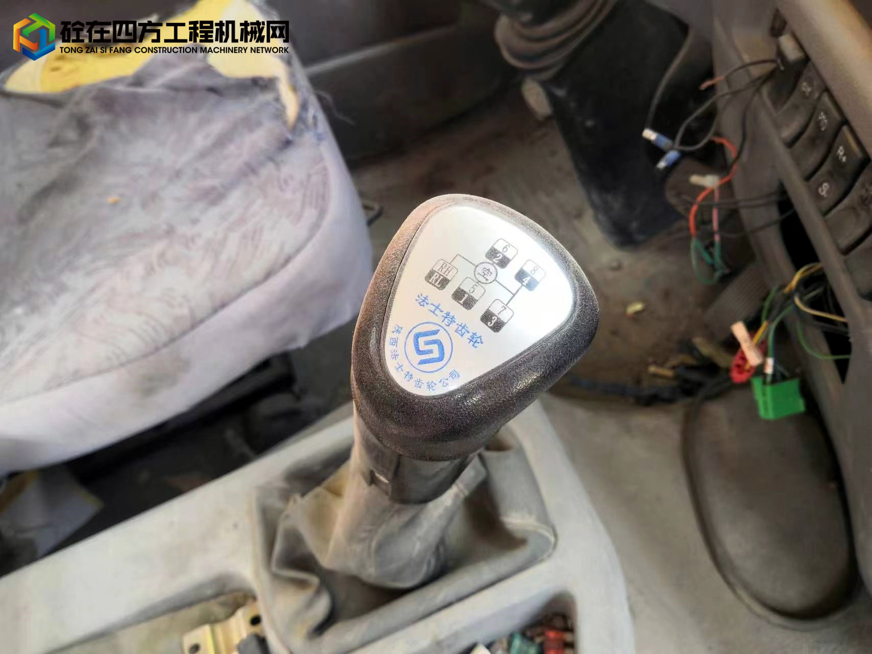 https://images.tongzsf.com/tong/truck_machine/20220905/16315b9d8245cb.jpg