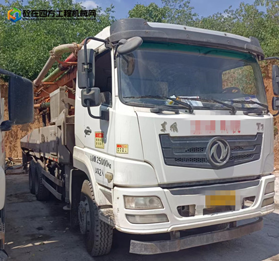 https://images.tongzsf.com/tong/truck_machine/20220906/16316e7adf1f5a.jpg