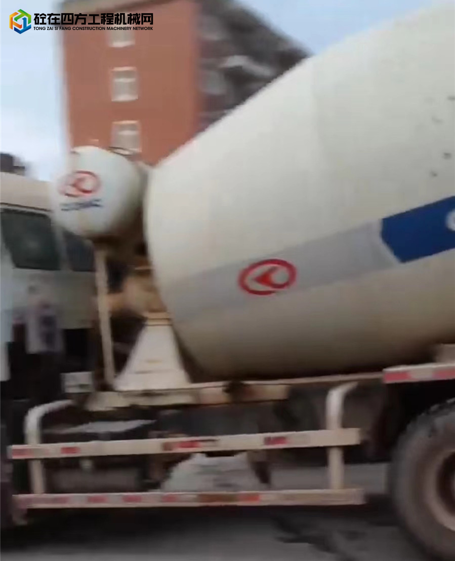 https://images.tongzsf.com/tong/truck_machine/20220907/163183ef3ea886.jpg