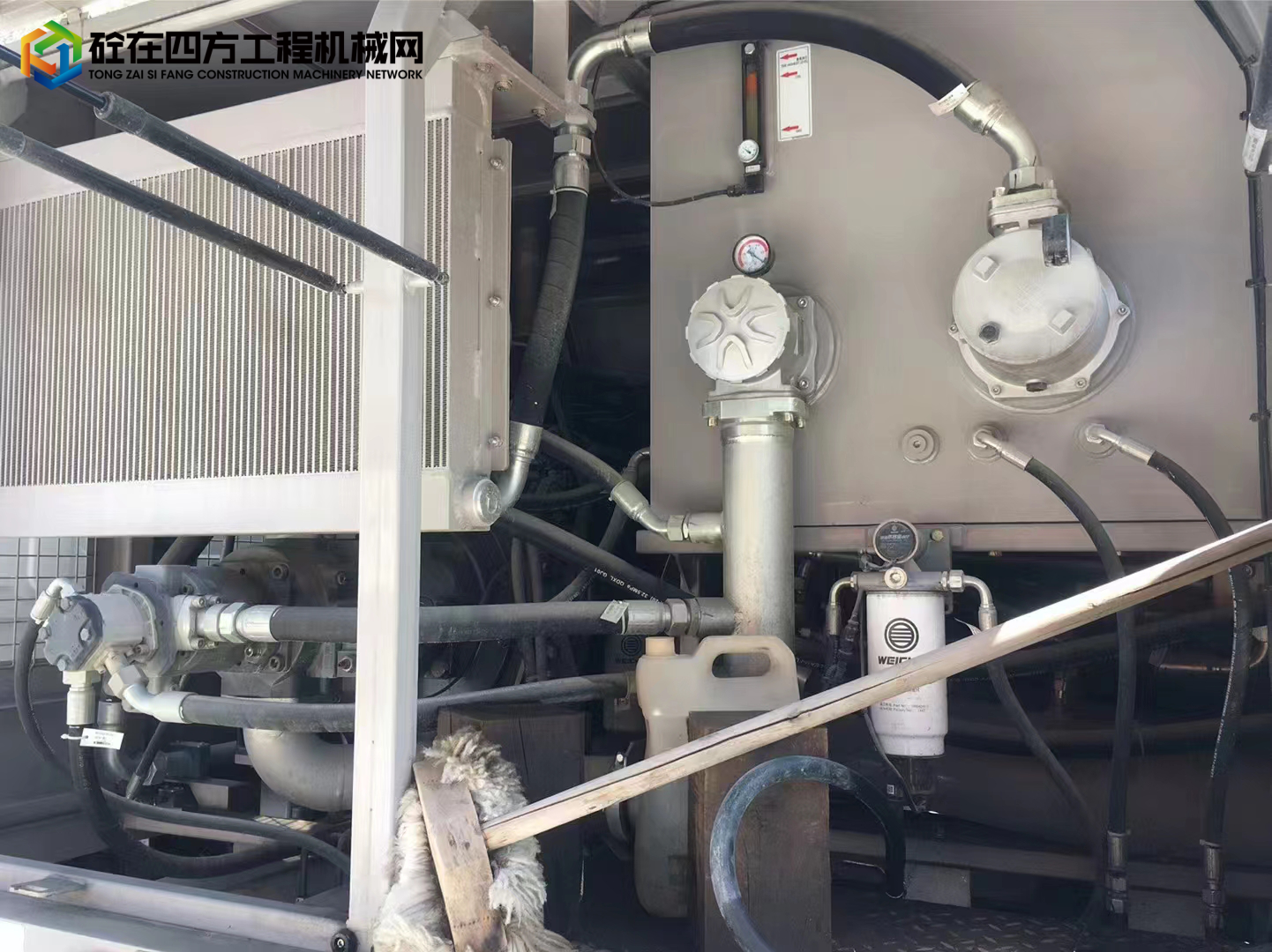 https://images.tongzsf.com/tong/truck_machine/20220907/1631846235ea3f.jpg
