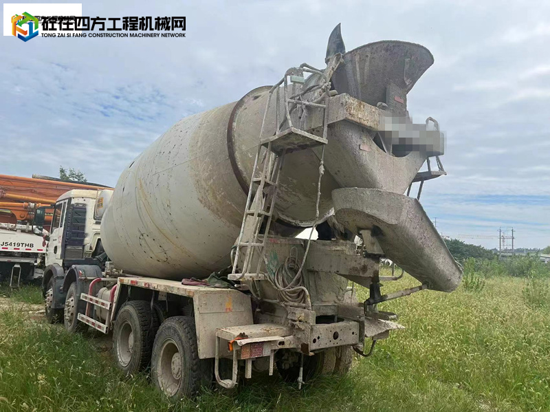 https://images.tongzsf.com/tong/truck_machine/20220908/1631987b440eb8.jpg