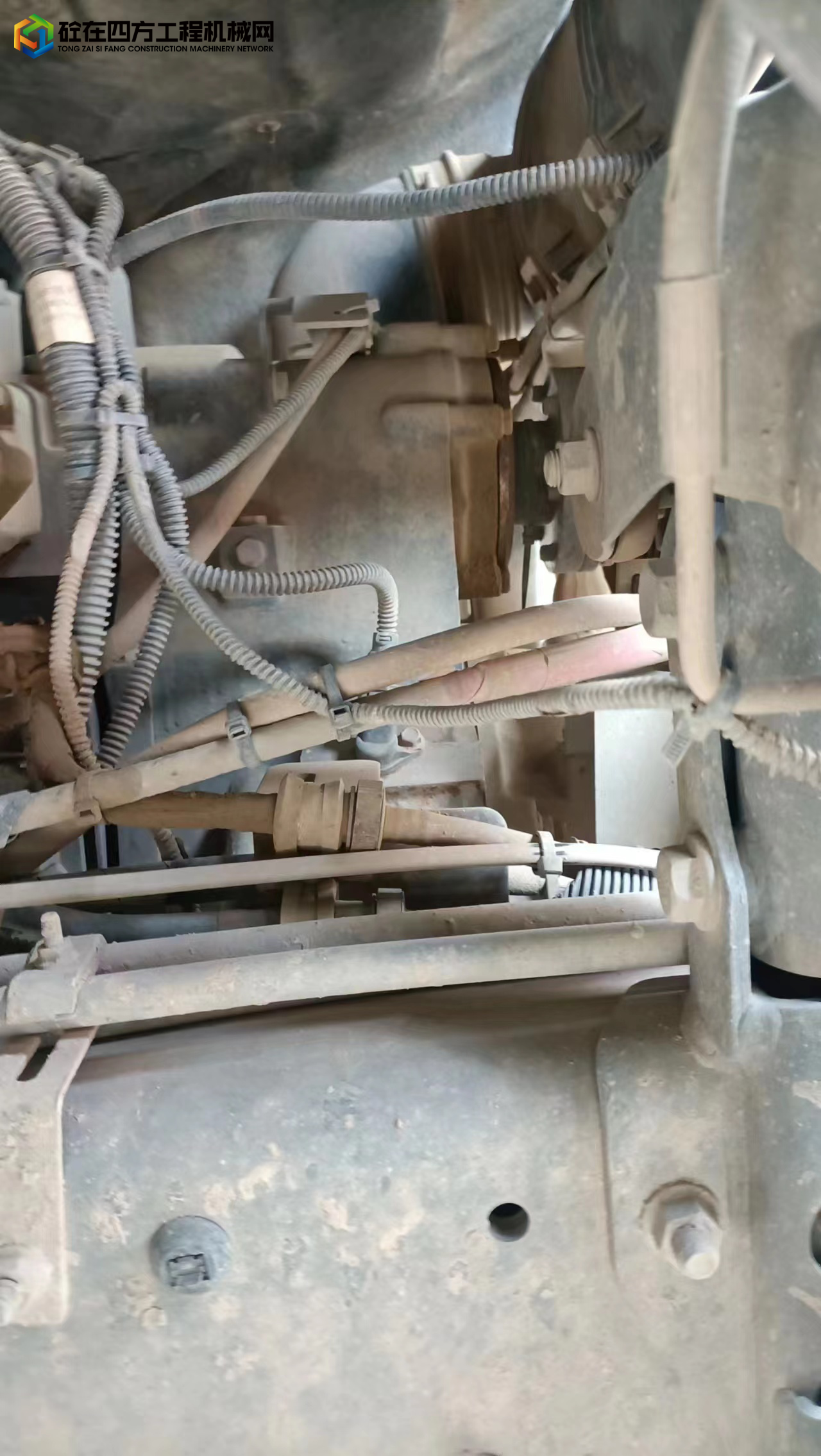 https://images.tongzsf.com/tong/truck_machine/20220908/1631987b820483.jpg