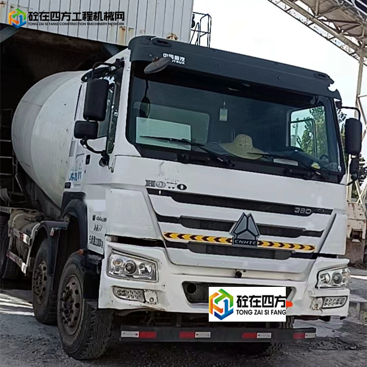 https://images.tongzsf.com/tong/truck_machine/20220908/163199cdb7ec18.jpg