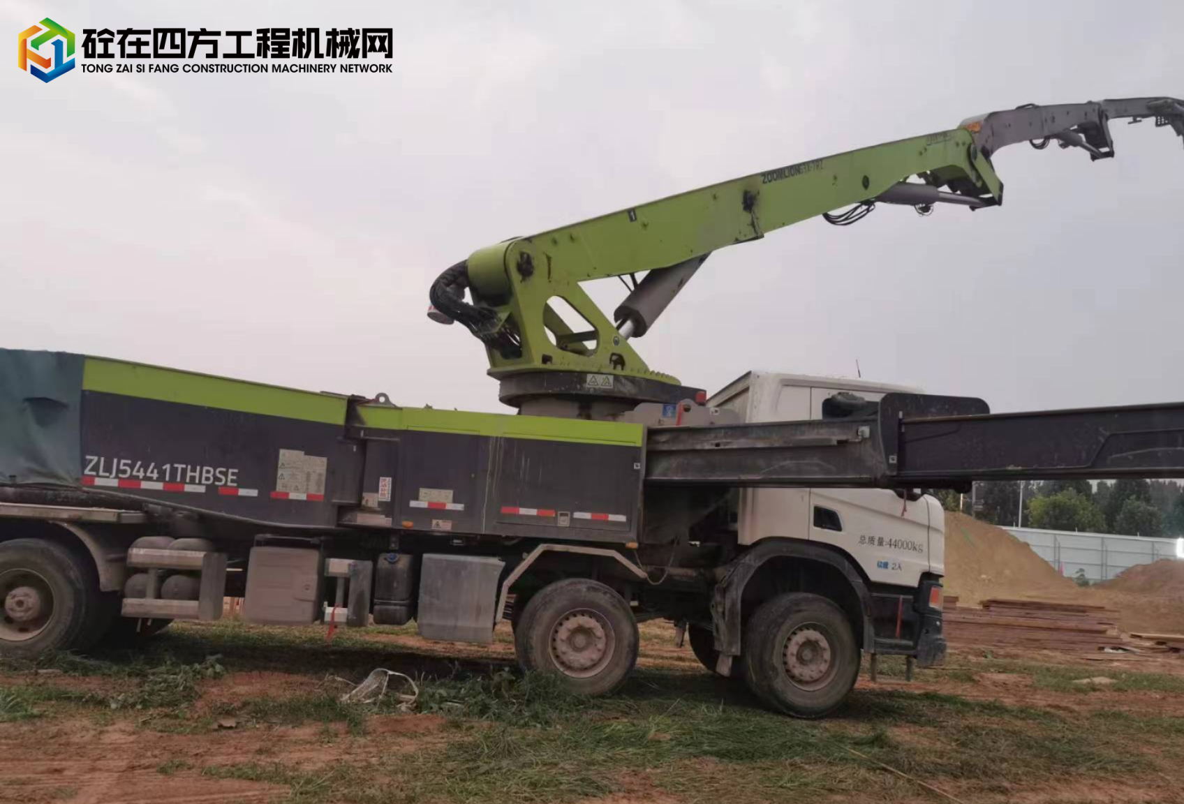 https://images.tongzsf.com/tong/truck_machine/20220908/16319e334cb415.jpg