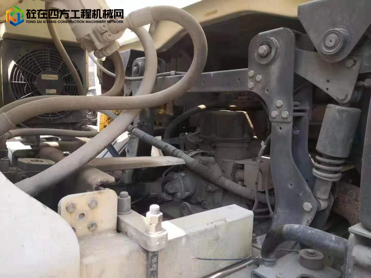 https://images.tongzsf.com/tong/truck_machine/20220909/1631ad701ed68a.jpg
