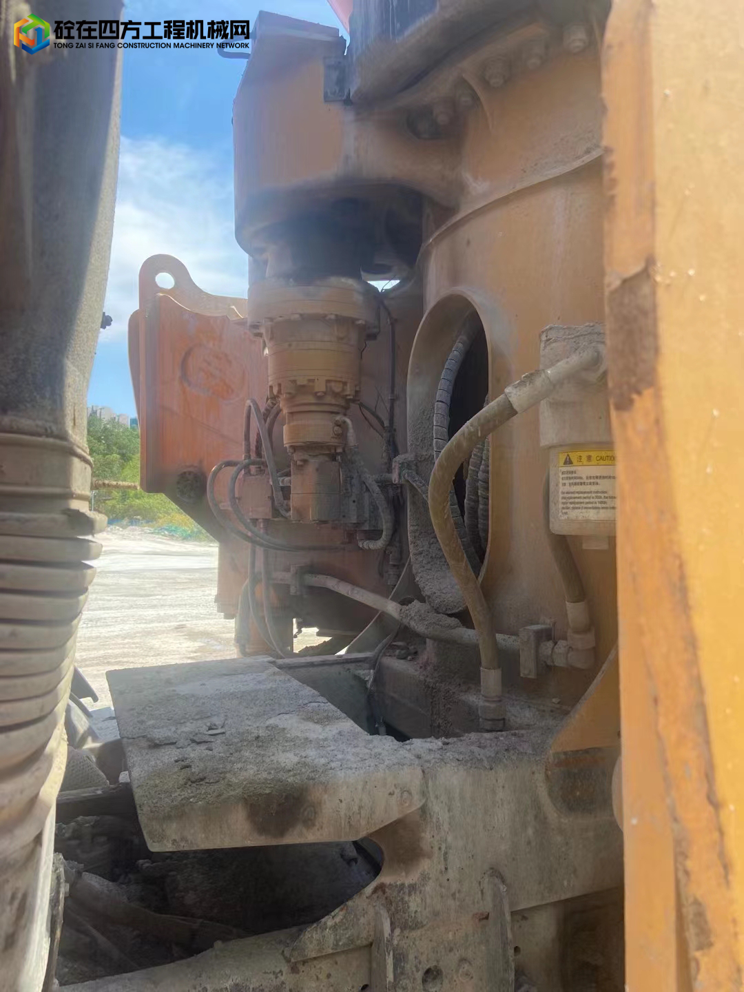 https://images.tongzsf.com/tong/truck_machine/20220909/1631ad7ec122f5.jpg