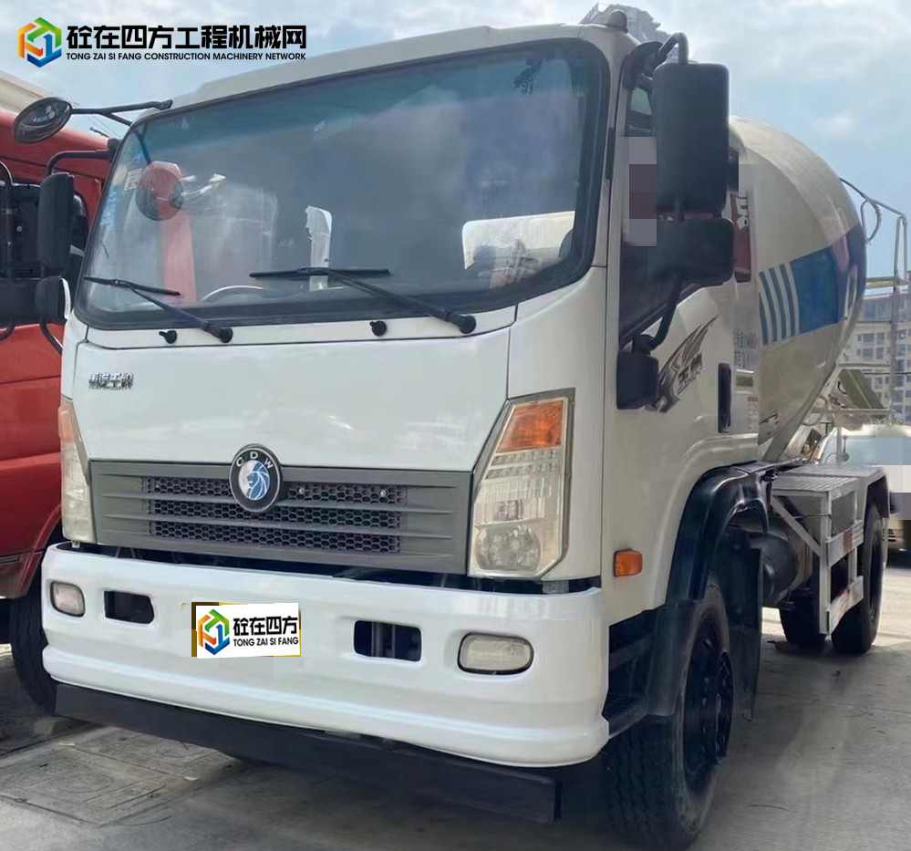 https://images.tongzsf.com/tong/truck_machine/20220909/1631add5827b0e.jpg