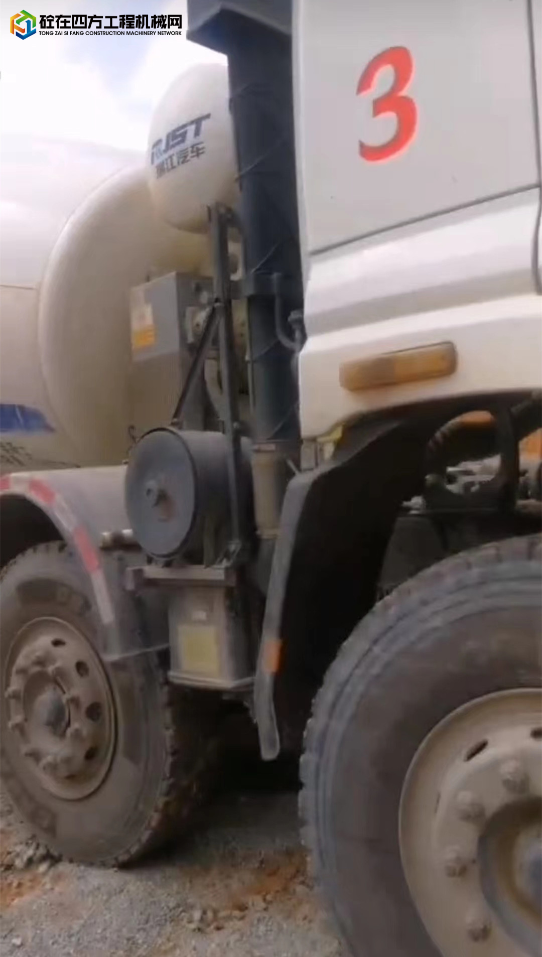 https://images.tongzsf.com/tong/truck_machine/20220913/1631fdcefaff34.jpg