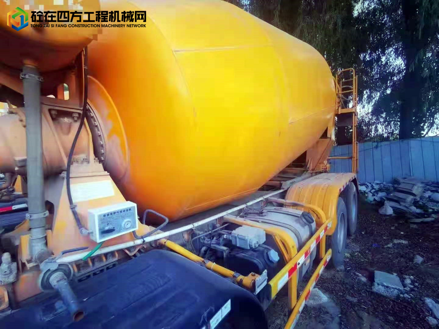 https://images.tongzsf.com/tong/truck_machine/20220913/163202f8a29b4e.jpg