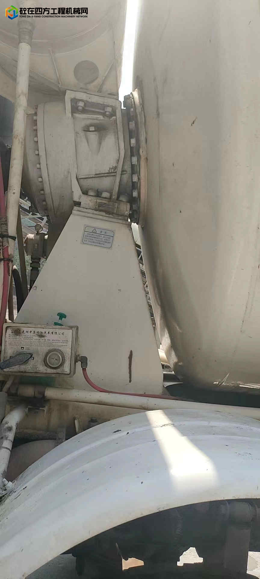 https://images.tongzsf.com/tong/truck_machine/20220913/16320350394f05.jpg