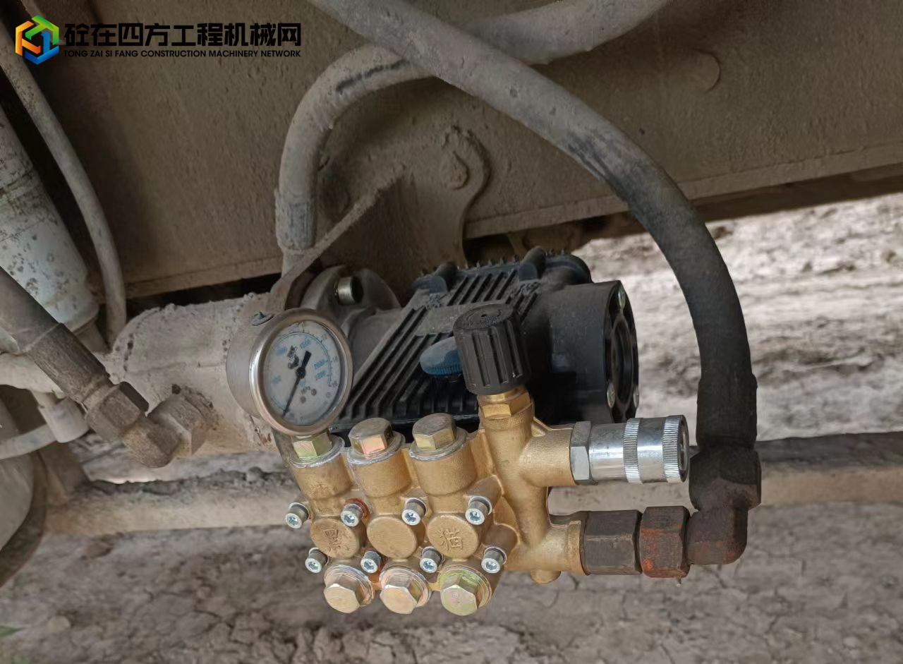 https://images.tongzsf.com/tong/truck_machine/20220915/16322c5a51731c.jpg