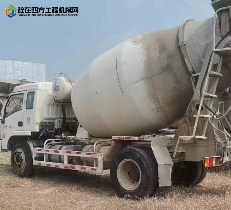 https://images.tongzsf.com/tong/truck_machine/20220916/163241efa9476b.jpg