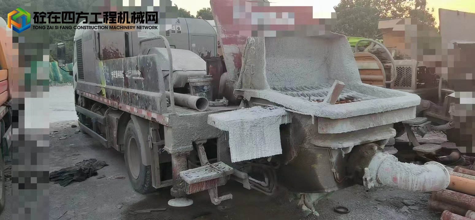 https://images.tongzsf.com/tong/truck_machine/20220918/163271b7cb6d96.jpg