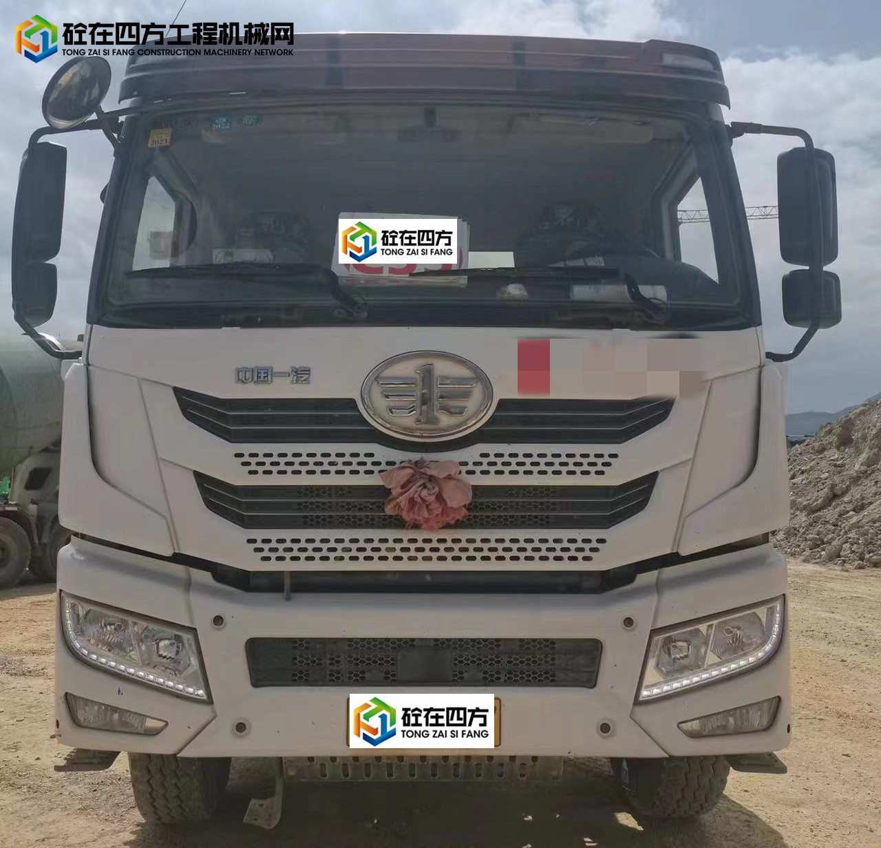 https://images.tongzsf.com/tong/truck_machine/20220919/16327c386f2cfc.jpg