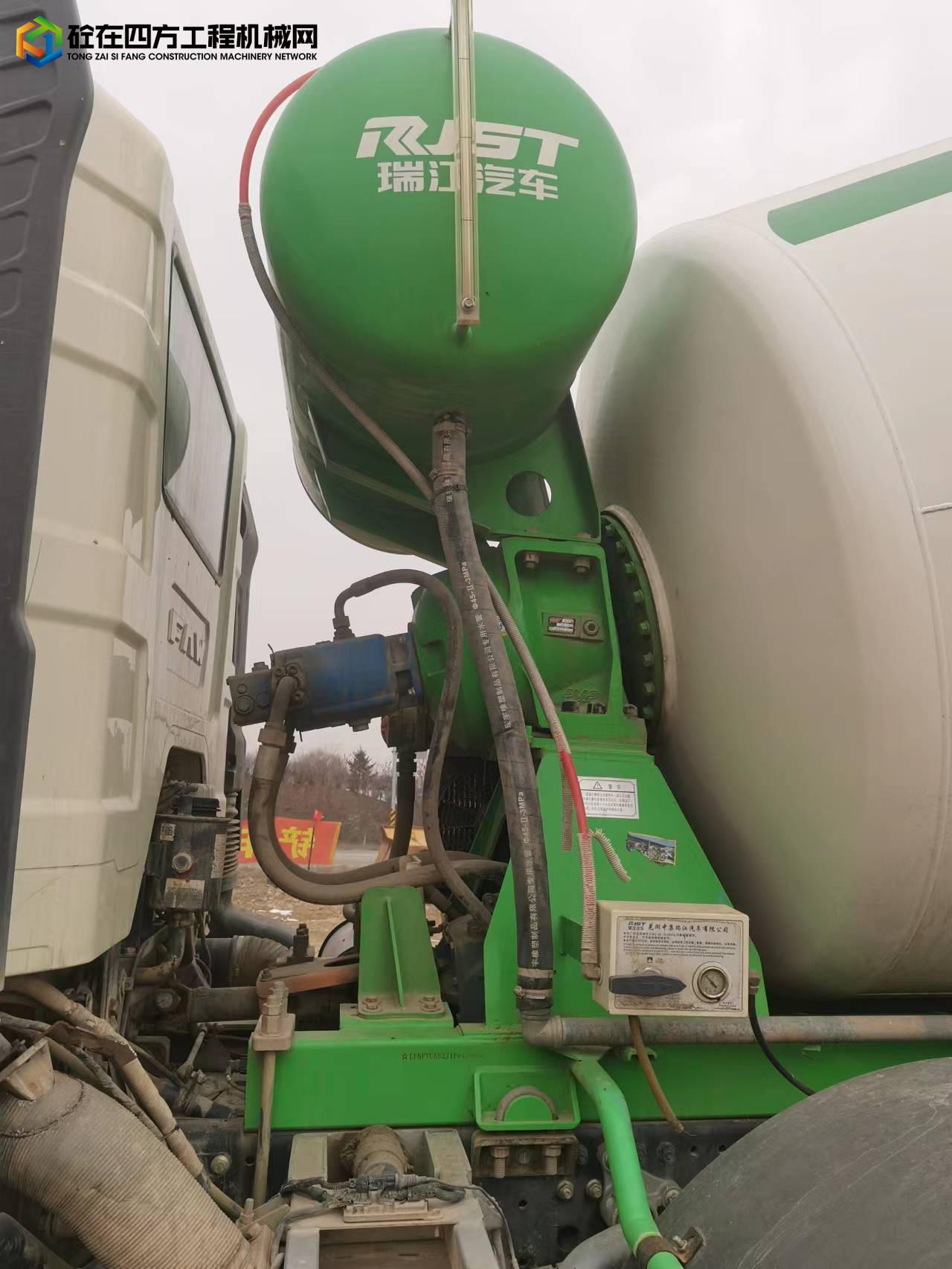 https://images.tongzsf.com/tong/truck_machine/20220921/1632a61f48967f.jpg