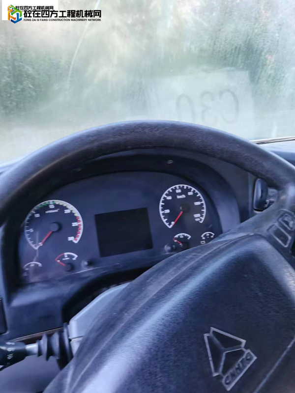 https://images.tongzsf.com/tong/truck_machine/20220921/1632aa579188a8.jpg
