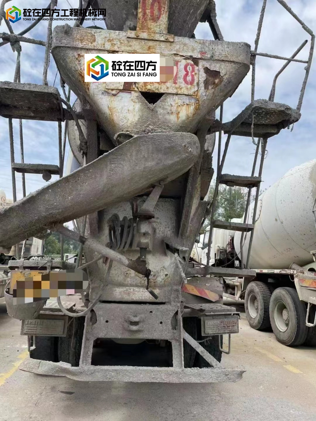 https://images.tongzsf.com/tong/truck_machine/20220922/1632bb63fea89c.jpg
