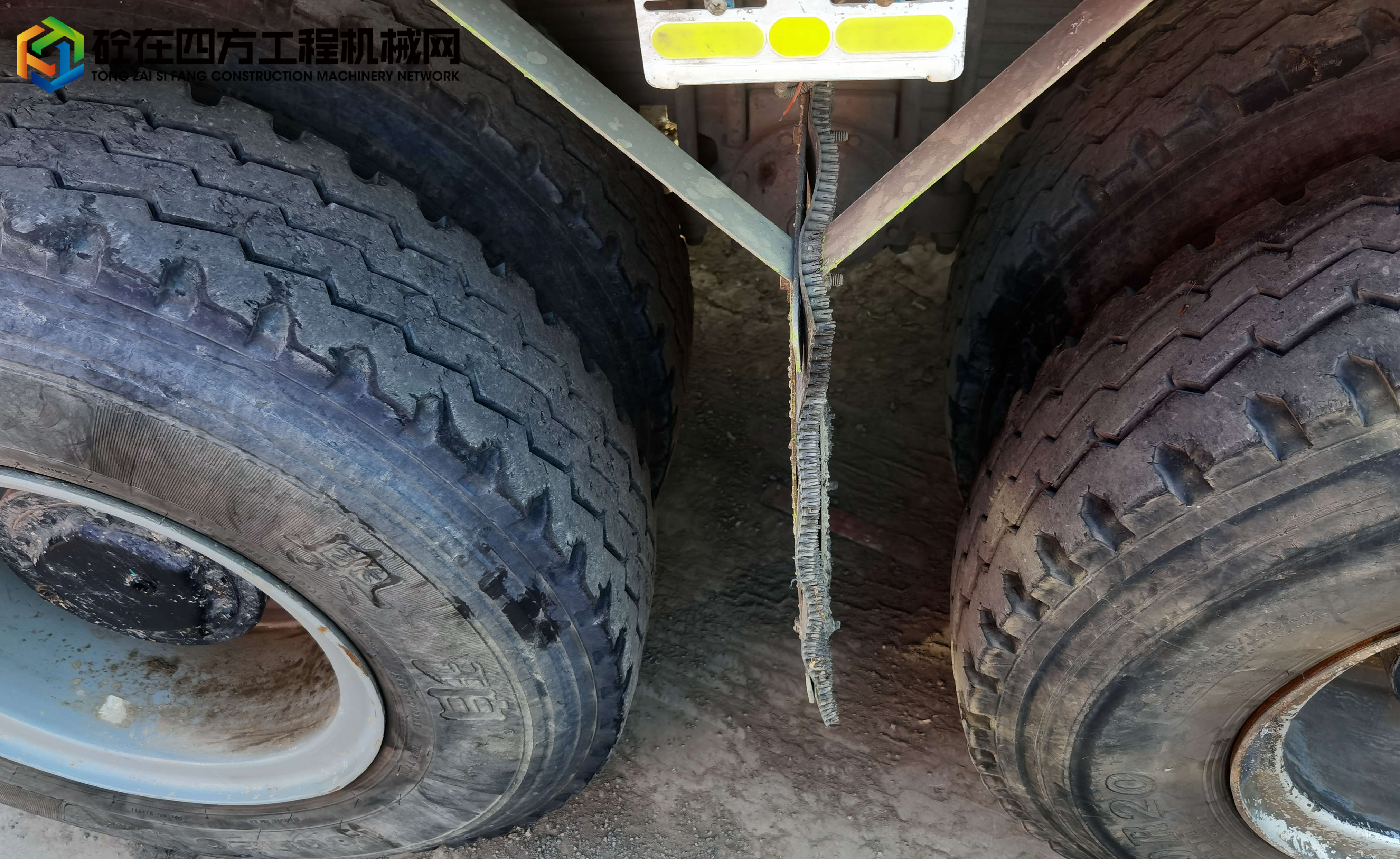 https://images.tongzsf.com/tong/truck_machine/20220922/1632bc8cc6e361.jpg