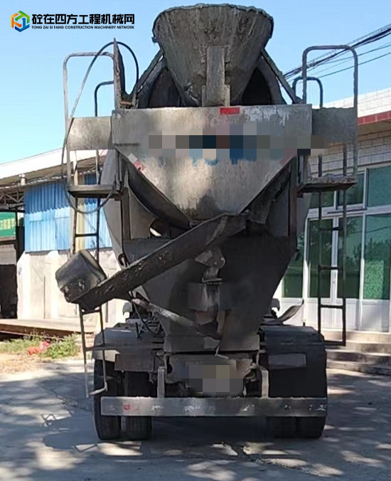 https://images.tongzsf.com/tong/truck_machine/20220922/1632c0d1770c83.jpg