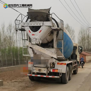 https://images.tongzsf.com/tong/truck_machine/20220922/1632c1fcc94811.jpg