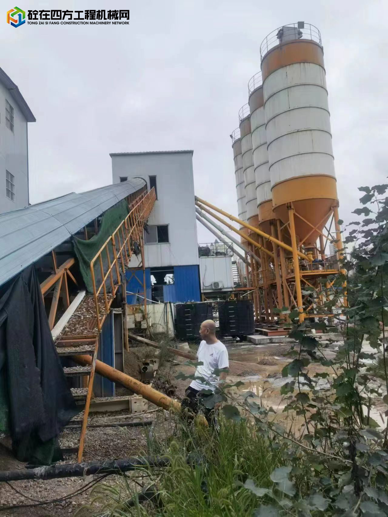 https://images.tongzsf.com/tong/truck_machine/20220923/1632cfdd5d3bdf.jpg