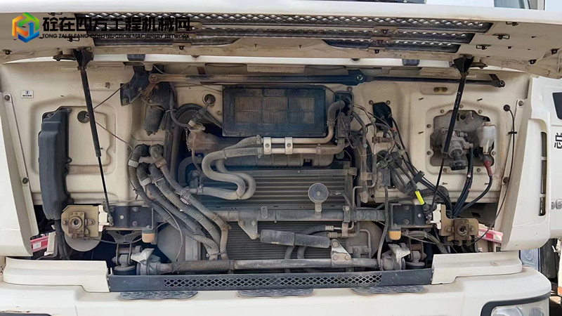 https://images.tongzsf.com/tong/truck_machine/20220926/16330f99250320.jpg