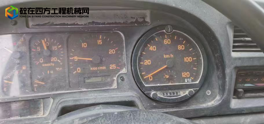 https://images.tongzsf.com/tong/truck_machine/20220926/16330fa7f80d4a.jpg