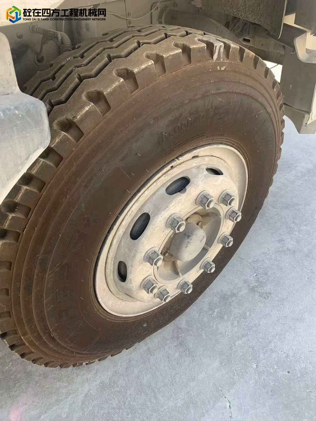 https://images.tongzsf.com/tong/truck_machine/20220926/163310858162e9.jpg