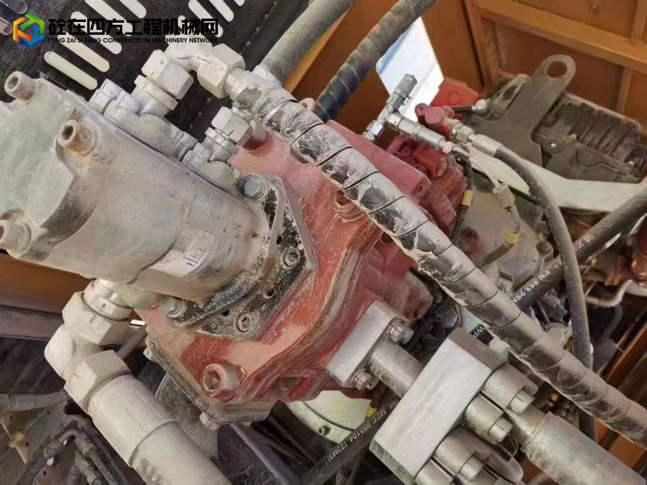 https://images.tongzsf.com/tong/truck_machine/20220926/16331114b26ff8.jpg