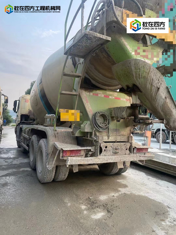 https://images.tongzsf.com/tong/truck_machine/20220928/16333c09d9b73e.jpg