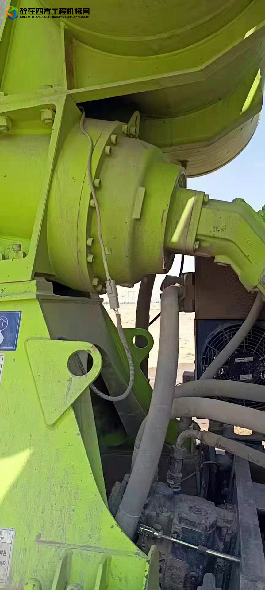 https://images.tongzsf.com/tong/truck_machine/20220928/16333f43b57b10.jpg