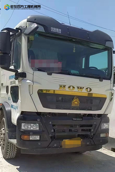 https://images.tongzsf.com/tong/truck_machine/20220928/163340f09e7ce2.jpg