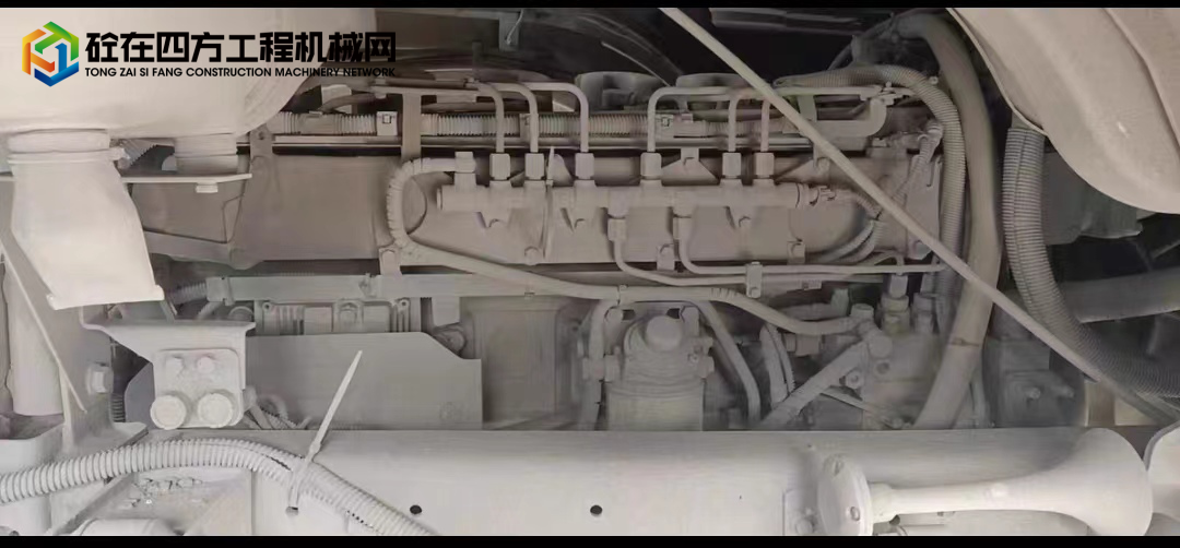https://images.tongzsf.com/tong/truck_machine/20220929/16334f7b91048c.jpg