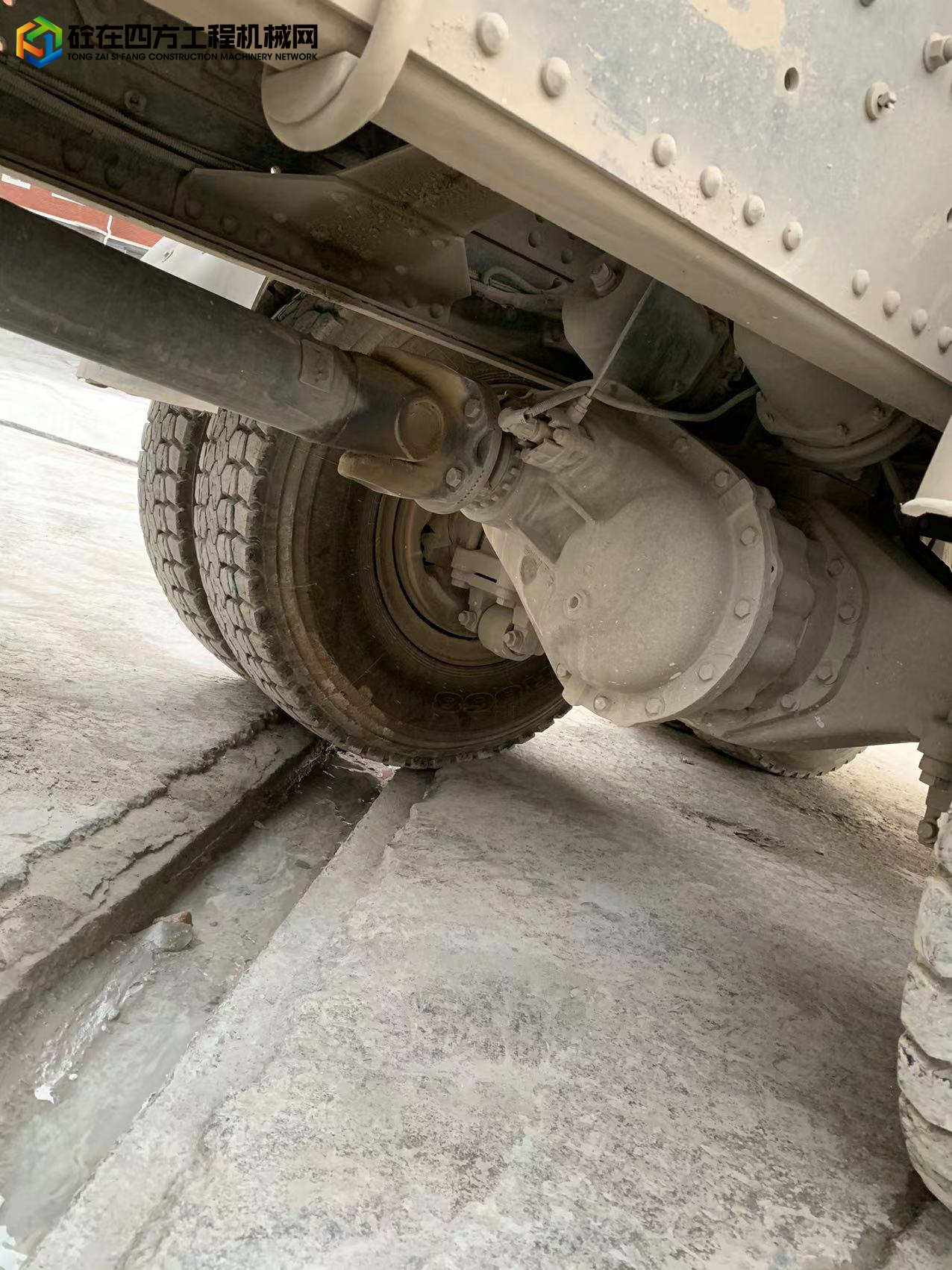 https://images.tongzsf.com/tong/truck_machine/20220929/163353085a2825.jpg
