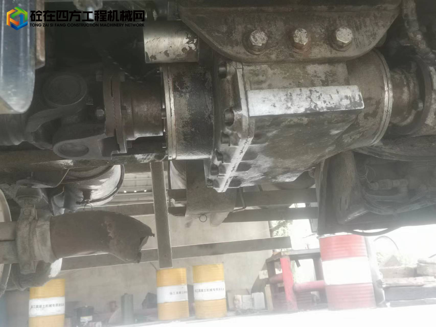 https://images.tongzsf.com/tong/truck_machine/20220929/163353f0bc2174.jpg