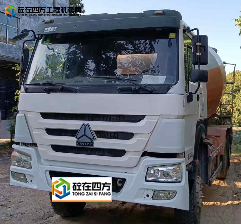 https://images.tongzsf.com/tong/truck_machine/20220930/163368bdc6e8aa.jpg