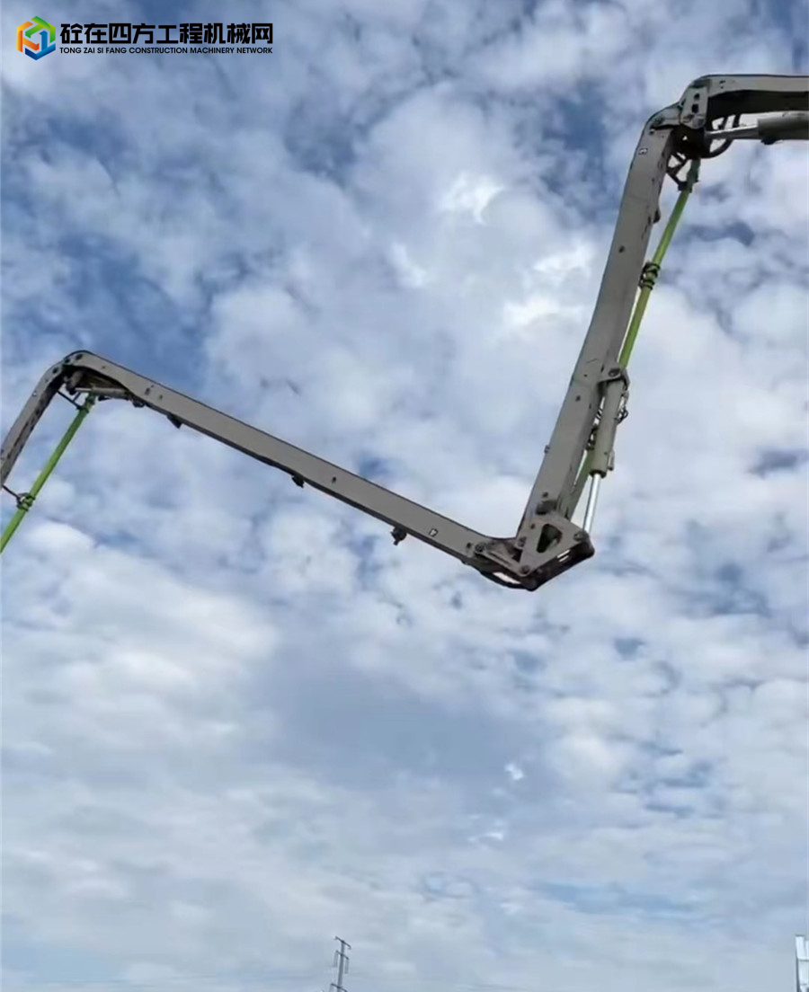https://images.tongzsf.com/tong/truck_machine/20220930/16336a365d7cfe.jpg