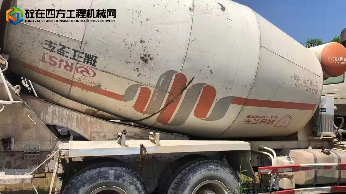 https://images.tongzsf.com/tong/truck_machine/20221001/16338419d2af0d.jpg