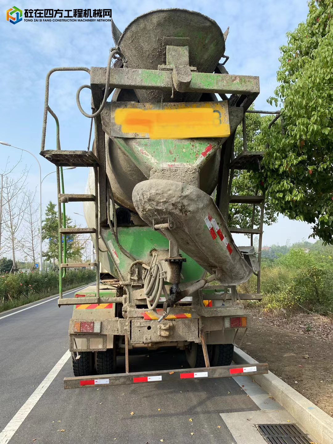 https://images.tongzsf.com/tong/truck_machine/20221002/163395ff9f2ff8.jpg