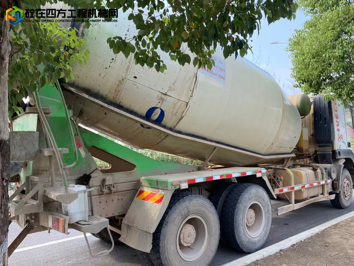 https://images.tongzsf.com/tong/truck_machine/20221002/16339617a9ba57.jpg