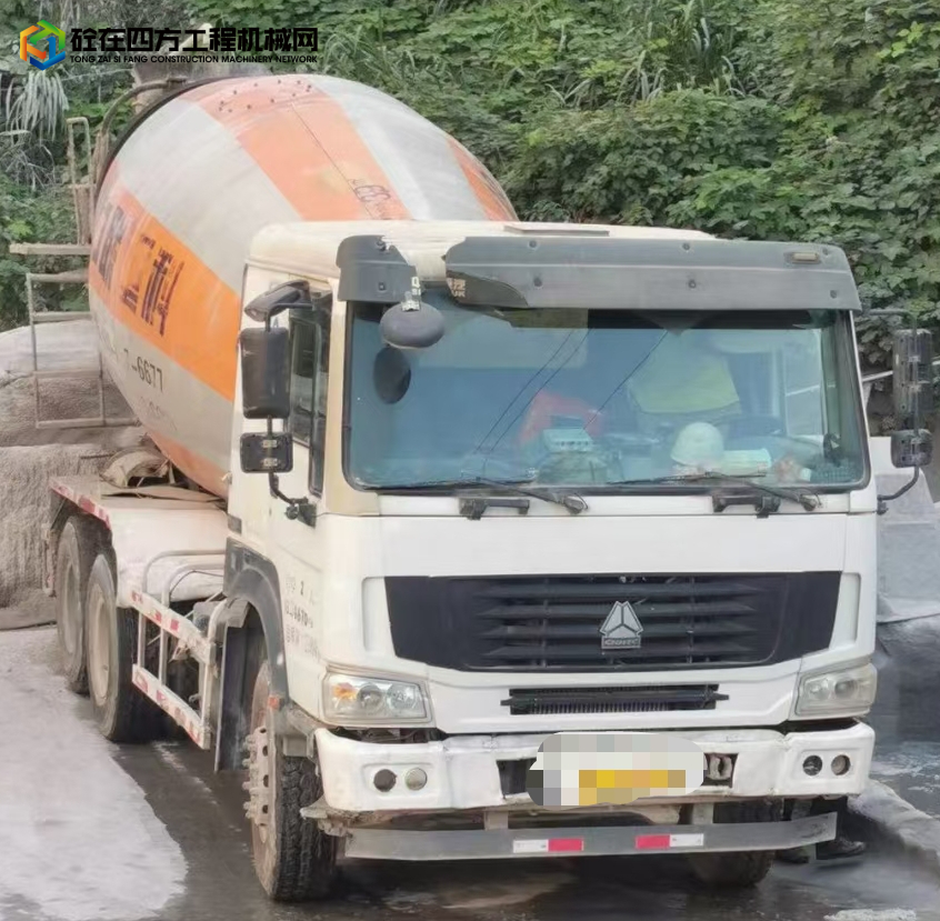 https://images.tongzsf.com/tong/truck_machine/20221005/1633d3b9557c11.jpg