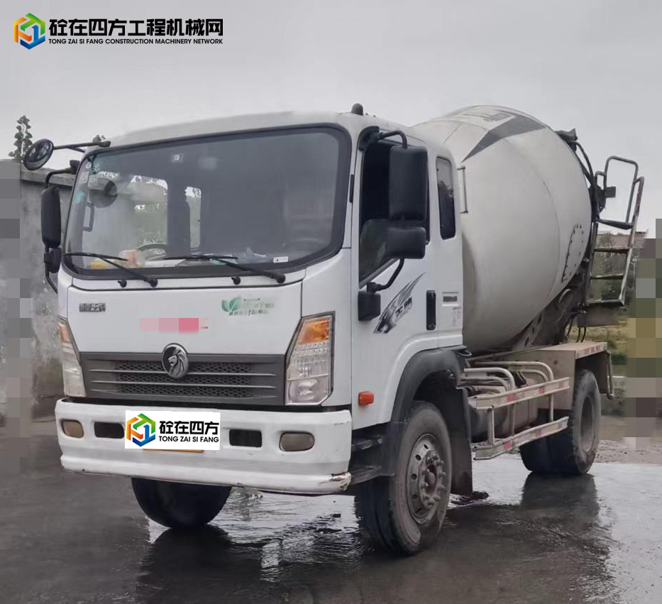 https://images.tongzsf.com/tong/truck_machine/20221008/16340dcae2674c.jpg