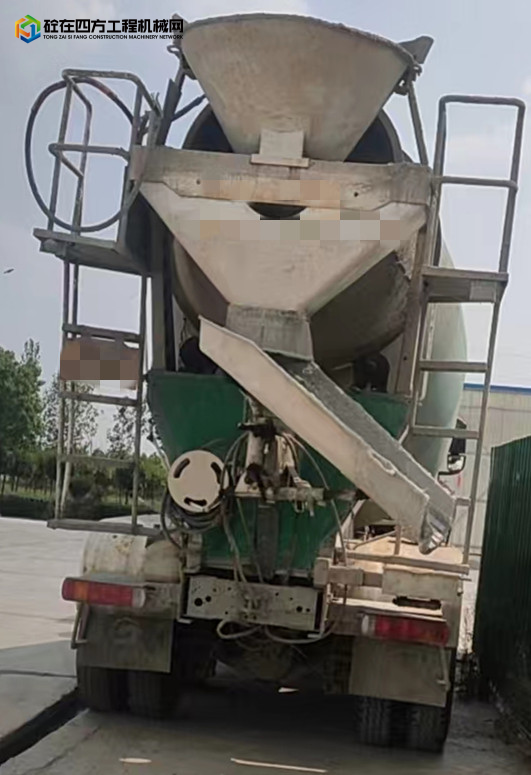 https://images.tongzsf.com/tong/truck_machine/20221008/16341108d85a5d.jpg