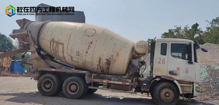 https://images.tongzsf.com/tong/truck_machine/20221008/163411244f17c6.jpg