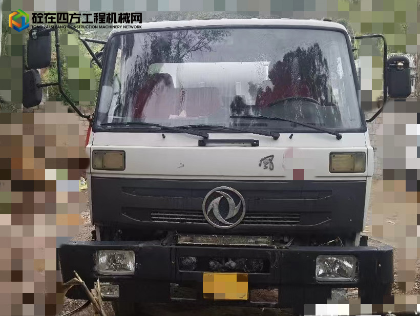 https://images.tongzsf.com/tong/truck_machine/20221008/163411bae09107.jpg