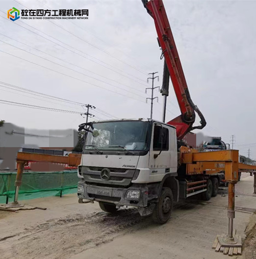 https://images.tongzsf.com/tong/truck_machine/20221008/1634141c2d96ff.jpg