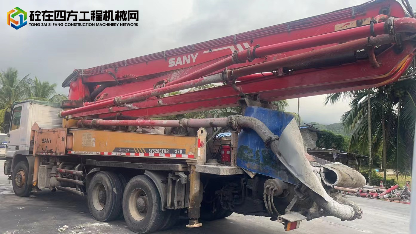 https://images.tongzsf.com/tong/truck_machine/20221009/163421cc21eb04.jpg